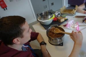 Nutrition and food for recovery and rehabilitation.